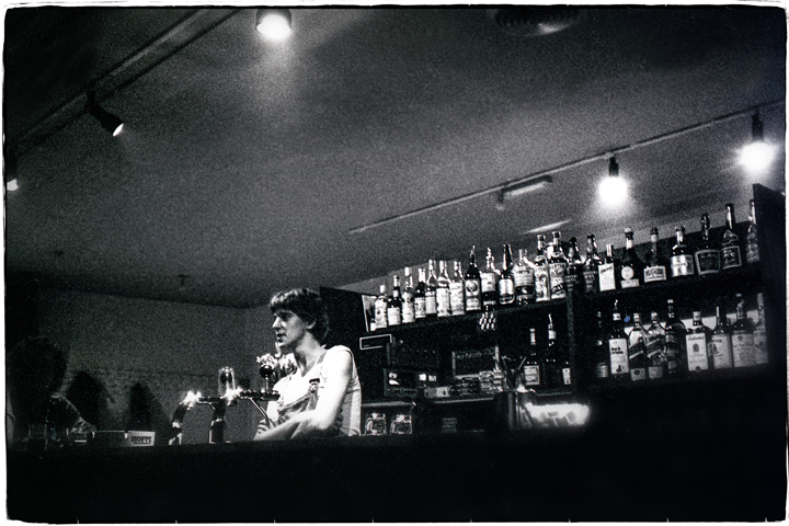 Pieter Mickery Barman, open all day plus freshly squeezed orange juice on demand